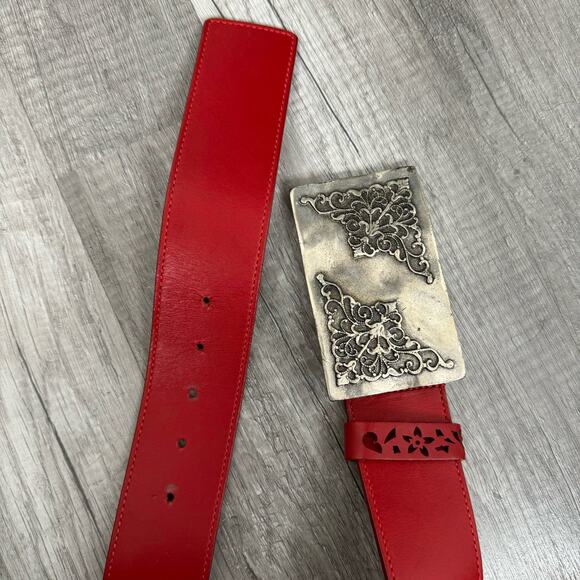 Guido Angeloni Red Leather Belt Statement Buckle Made in Italy Medium - Picture 3 of 10